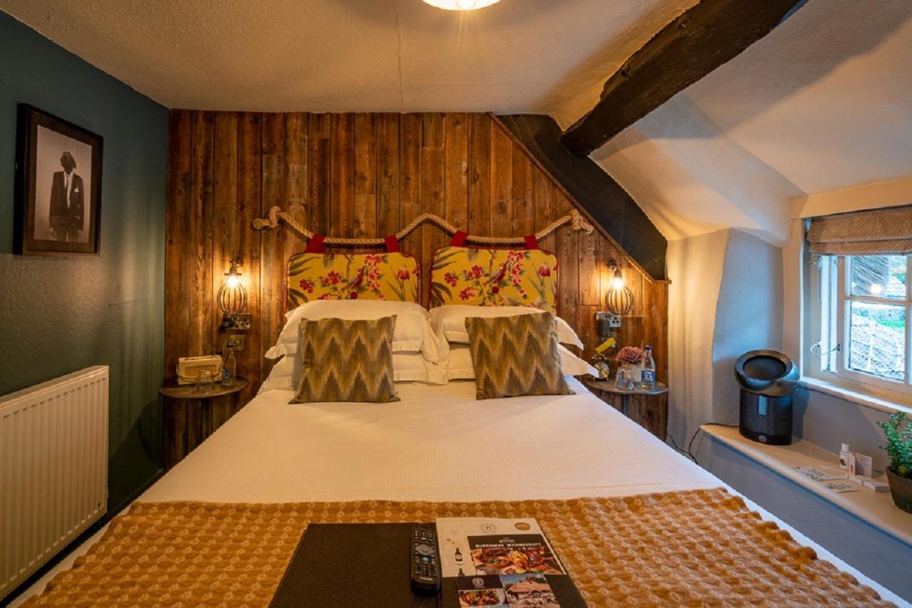 Castle 3* West Lulworth